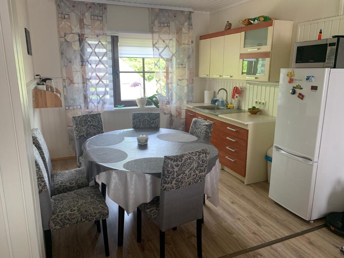 Keldrimaee Kuelalistemaja Bed & Breakfast Hiiumaa Екстериор снимка